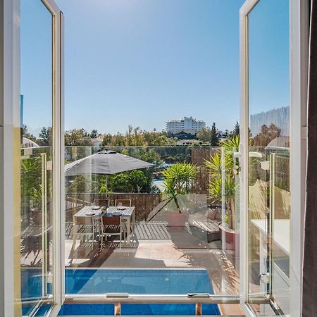 Private Luxurious Hillside Villa With Pool & Sea Views For 8 To 10 Ppl Фуeнхирола Екстериор снимка